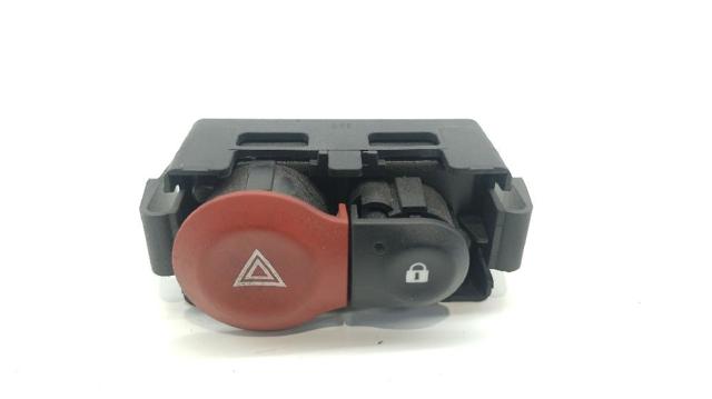 Przycisk włączania światła awaryjnego 8200214896 RENAULT
