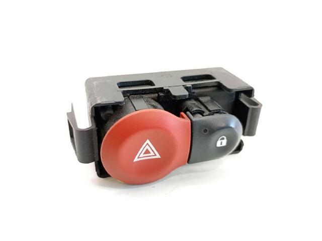 Przycisk włączania światła awaryjnego 8200214896 RENAULT
