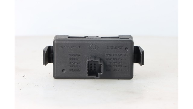 Przycisk włączania światła awaryjnego 8200214896A RENAULT