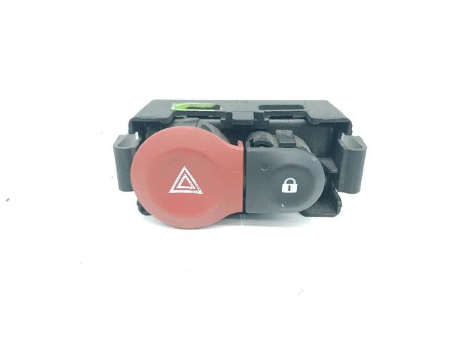 Przycisk włączania światła awaryjnego 8200214896A RENAULT