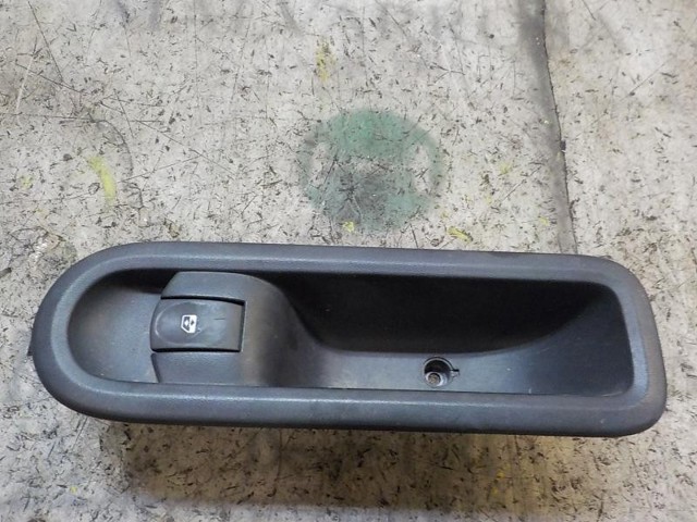 8200214936 Renault (RVI)