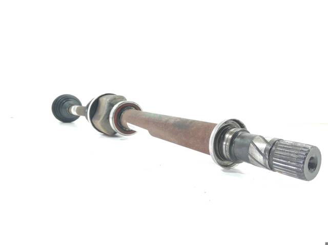 Półoś napędowa przednia prawa 8200216519 RENAULT