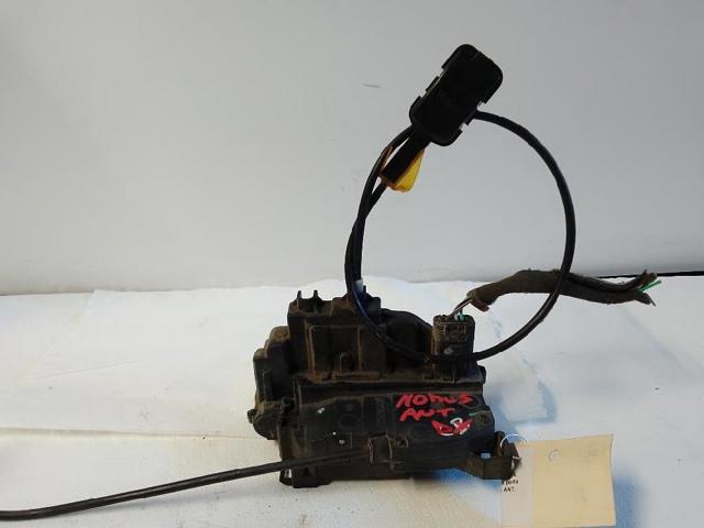 Zamek drzwi przednich prawych 8200219247 RENAULT