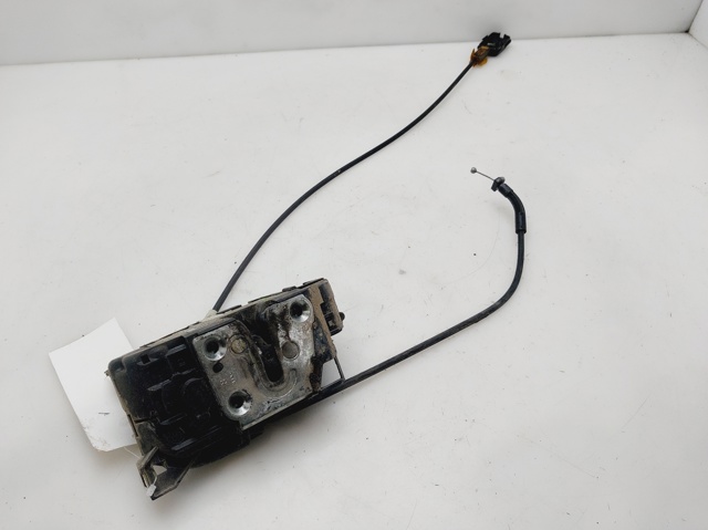 Zamek drzwi przednich prawych 8200219247 RENAULT