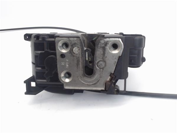 Zamek drzwi przednich prawych 8200219247 RENAULT