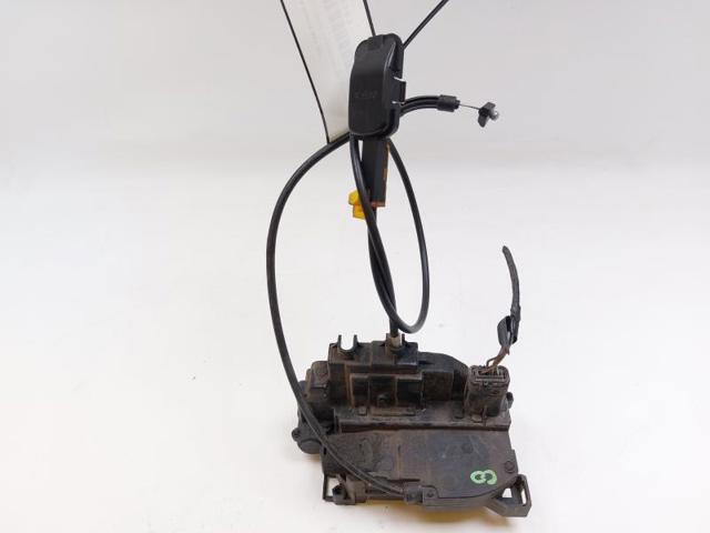 Zamek drzwi przednich prawych 8200219247 RENAULT