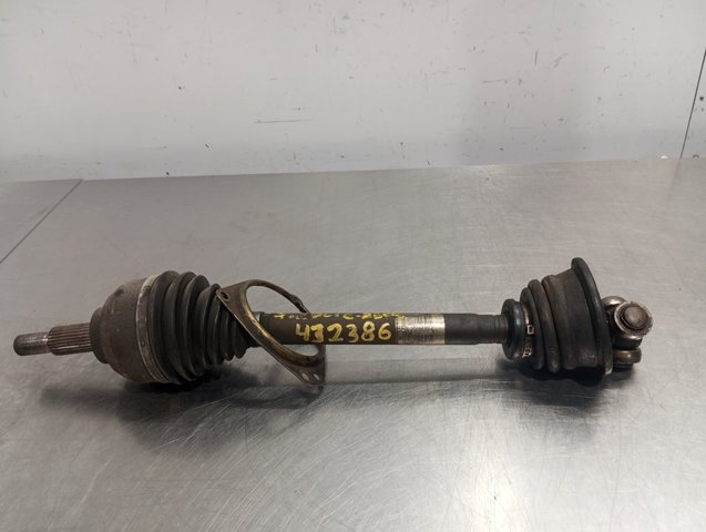 Półoś napędowa przednia lewa 8200226057 RENAULT