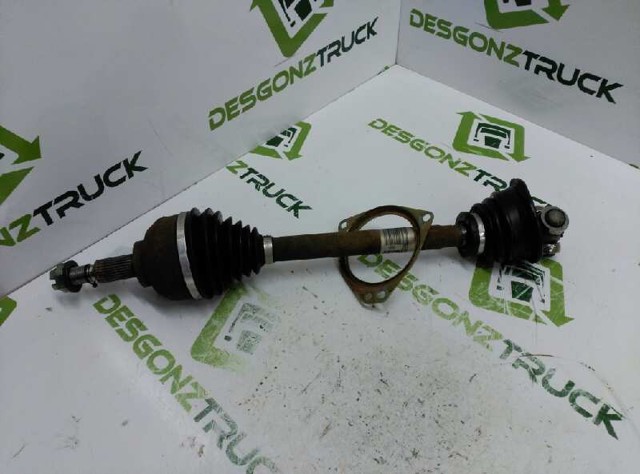 Półoś napędowa przednia lewa 8200226057 RENAULT