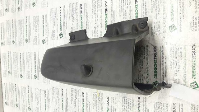 Zderzak tylny, lewa część 8200229874 NISSAN