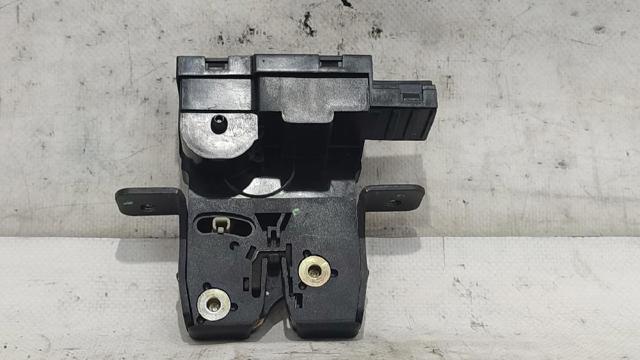 Zamek klapy bagażnika (3/5 drzwi tylnych) 8200229957 RENAULT