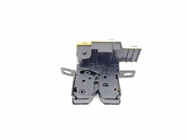 Zamek klapy bagażnika (3/5 drzwi tylnych) 8200229957 RENAULT