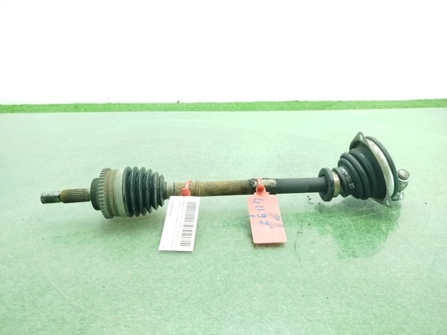 Półoś napędowa przednia lewa 8200236092 RENAULT