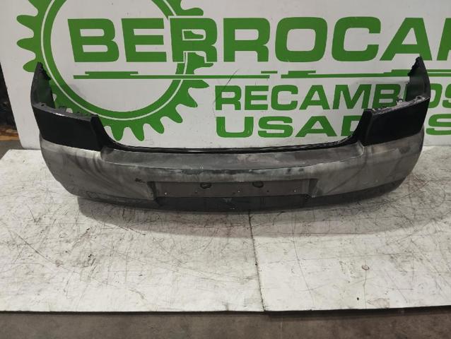 Zderzak tylny Renault Megane 2 LM0, LM1