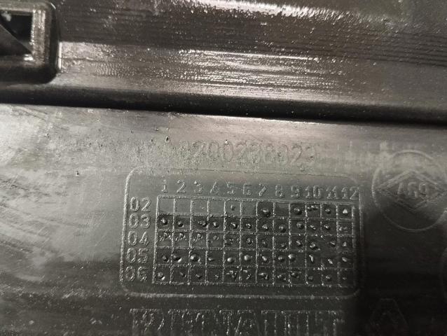 Zderzak tylny Renault Megane 2 LM0, LM1