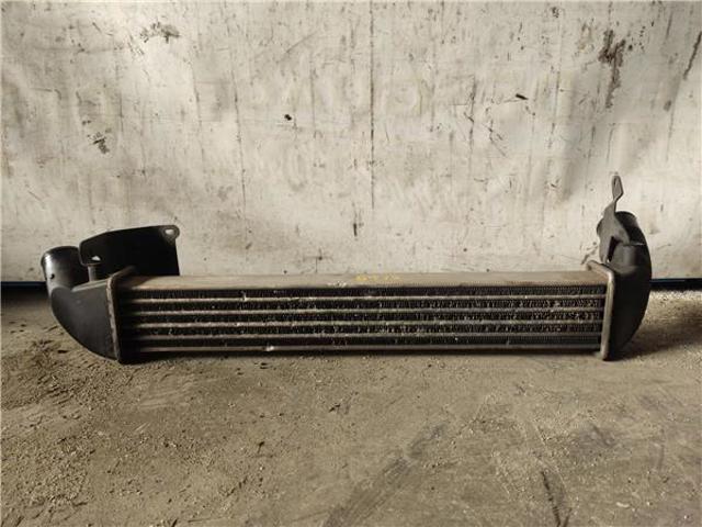 Chłodnica intercoolera 8200245599 RENAULT