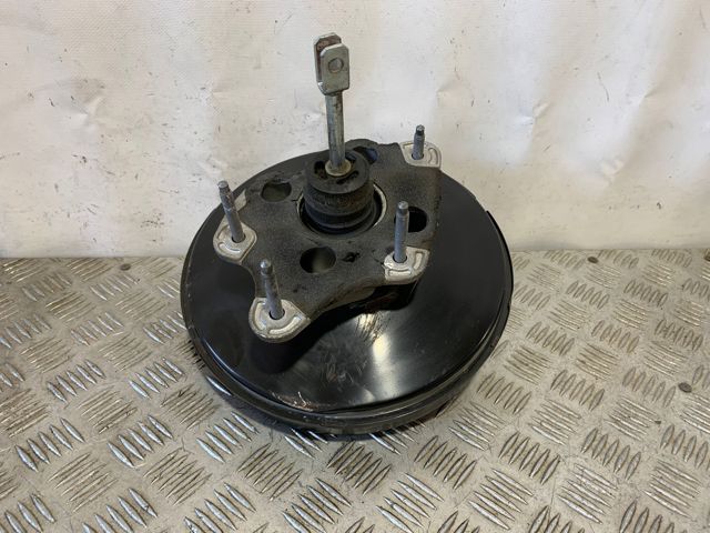 Wzmacniacz próżniowy hamulców 8200249245 RENAULT