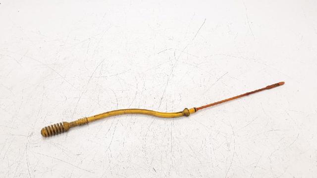 Bagnet poziomu oleju w silniku 8200255423 RENAULT