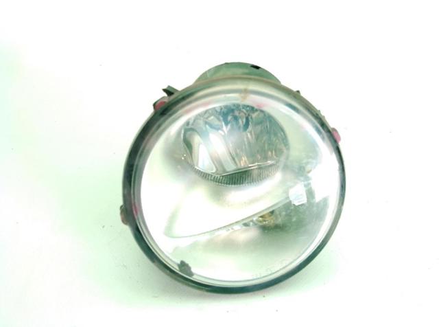 Powtarzacz kierunkowskazu na błotniku 8200257684 RENAULT