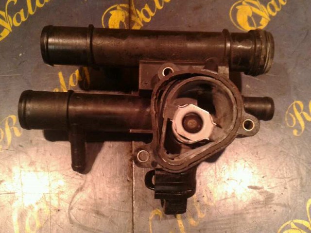 Obudowa termostatu 8200262235 RENAULT