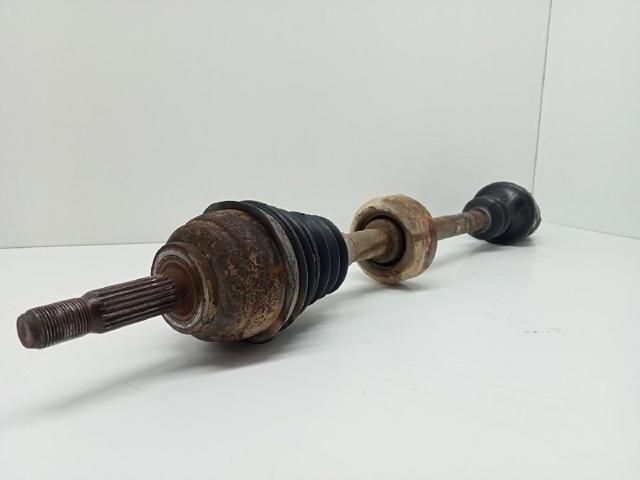 Półoś napędowa przednia prawa 8200262685 RENAULT