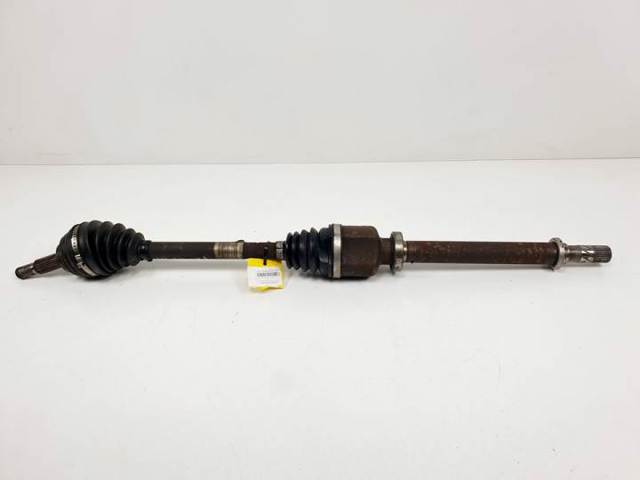 Półoś napędowa przednia prawa 8200264668 RENAULT