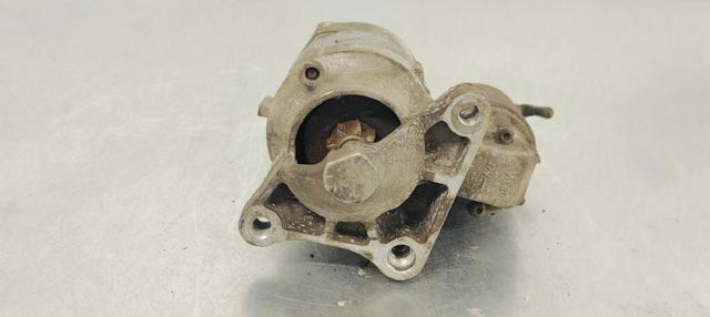 8200266777A Renault (RVI)