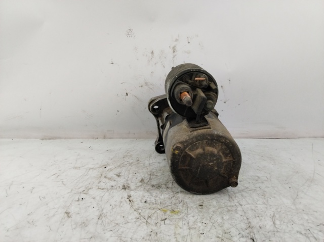 8200266777A Renault (RVI)