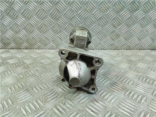 Rozrusznik 8200266777A RENAULT