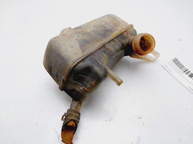 Zbiorniczek wyrównawczy układu chłodzenia 8200273157 RENAULT