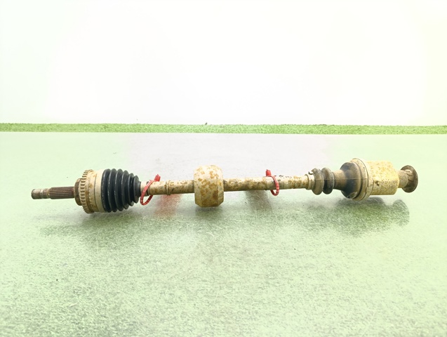 Półoś napędowa przednia prawa 8200274166 RENAULT