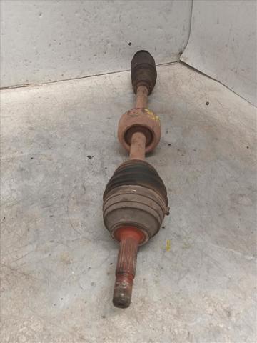 Półoś napędowa przednia prawa 8200274166 RENAULT