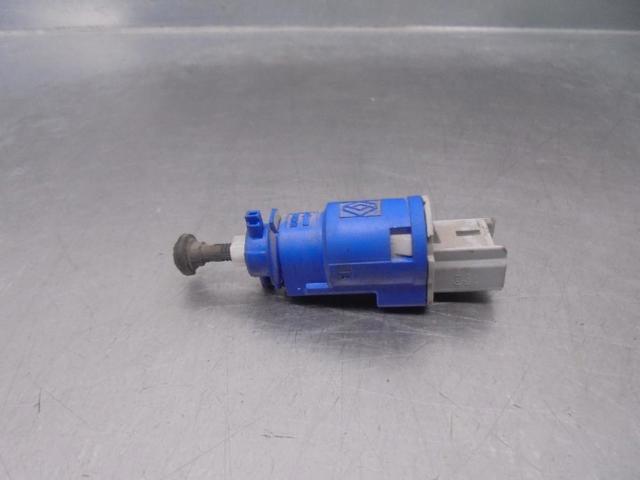8200276359 Renault (RVI)
