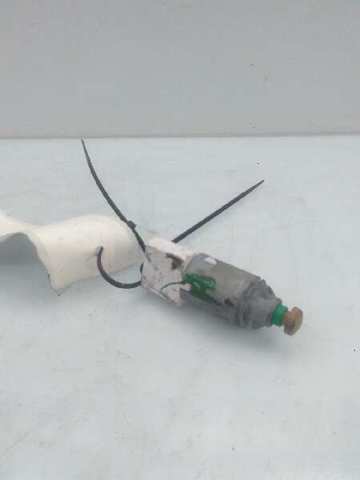 Czujnik włącznika świała stop 8200276361 RENAULT