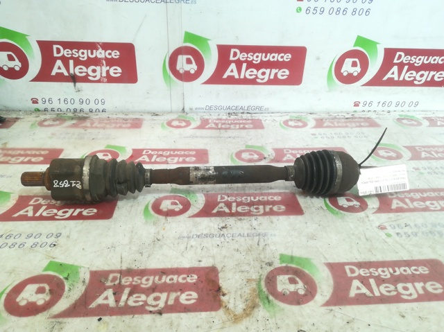 Półoś napędowa przednia lewa 8200276407 RENAULT