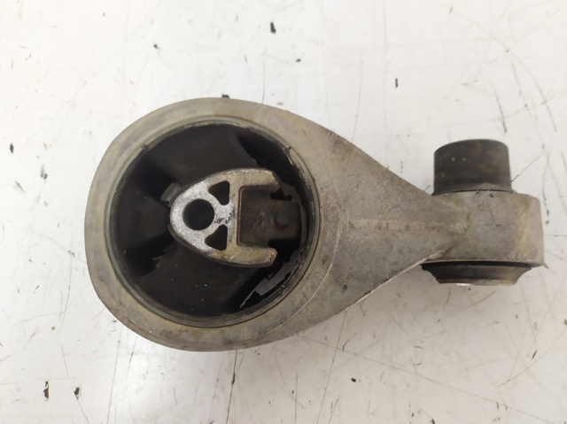 8200277221 Nissan/Infiniti