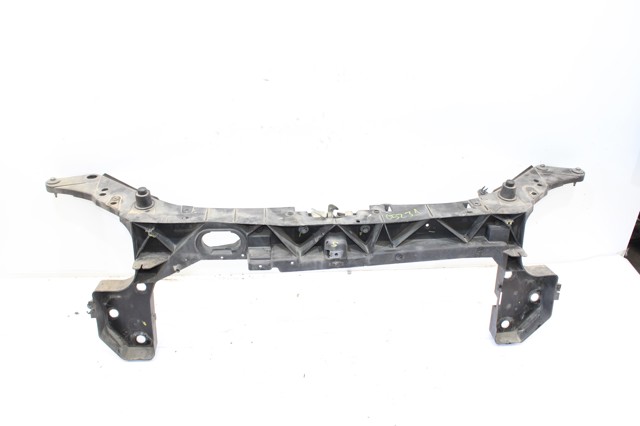 Osłona chłodnicy kompletna (panel mocowania reflektorów) 8200290143 RENAULT