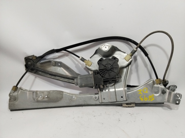 Mechanizm podnoszenia szyby drzwi przednich lewych 8200291145 RENAULT