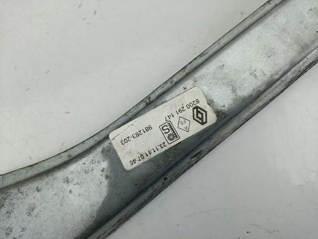 Mechanizm podnoszenia szyby drzwi przednich prawych 8200291147 RENAULT