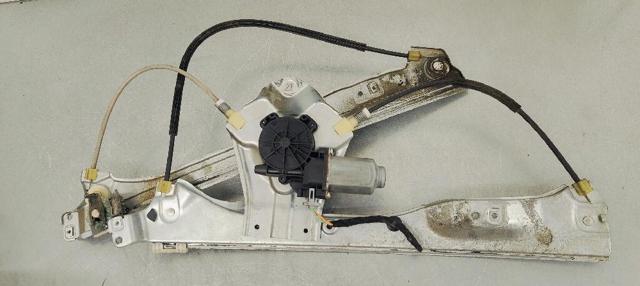 Mechanizm podnoszenia szyby drzwi przednich prawych 8200291147 RENAULT