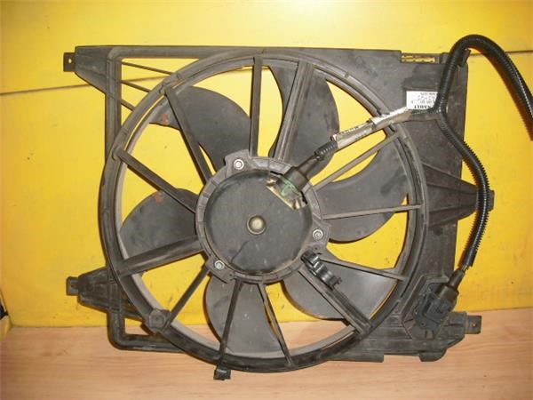 Wentylator elektryczny układu chłodzenia kompletny (silnik+wirnik) 8200293391 RENAULT