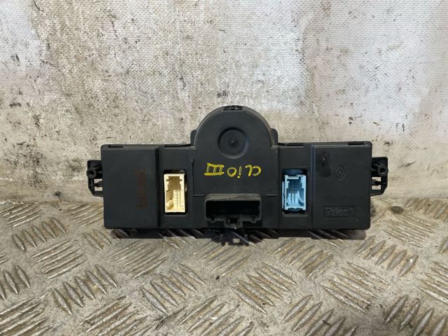 Sterownik trybów ogrzewania/klimatyzacji 8200296683 RENAULT