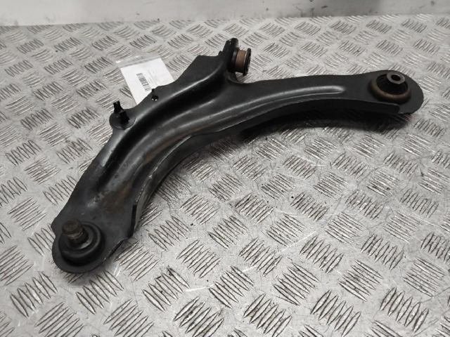 Wahacz zawieszenia przedniego dolny lewy 8200298454 RENAULT