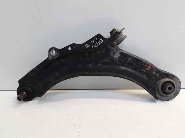 Wahacz zawieszenia przedniego dolny lewy 8200298454 RENAULT