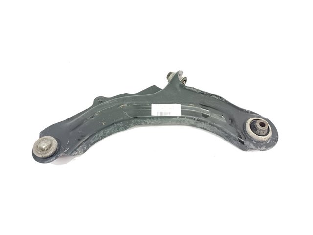 Wahacz zawieszenia przedniego dolny prawy 8200298455 RENAULT