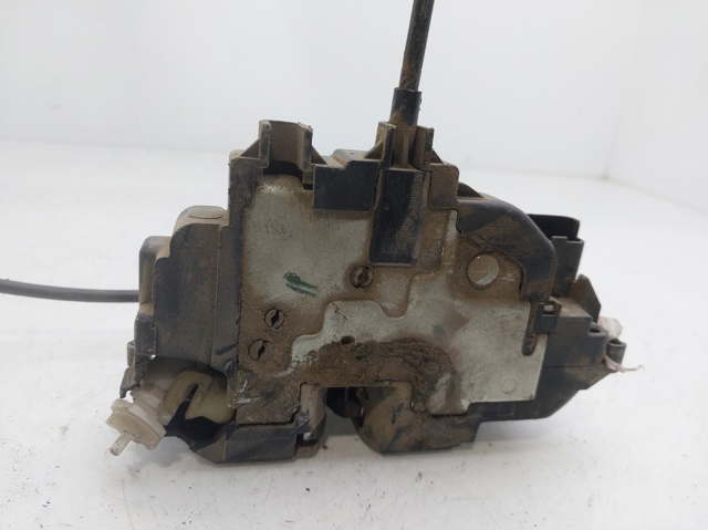 Zamek drzwi przednich lewych 8200300123 RENAULT