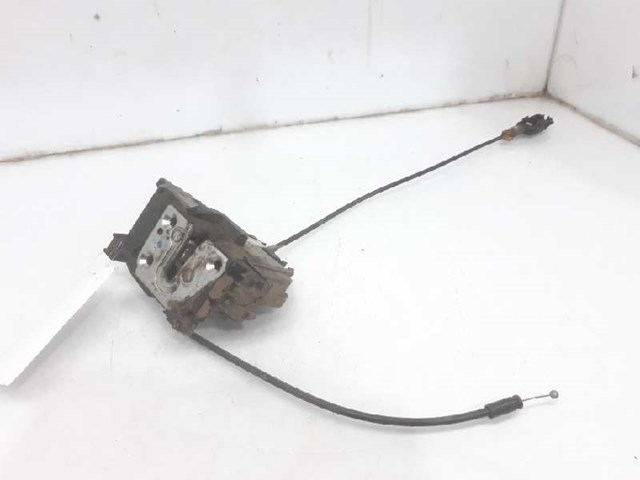 Zamek drzwi przednich prawych 8200300125 RENAULT