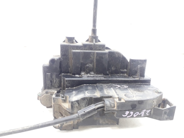 Zamek drzwi przednich prawych 8200300125 RENAULT