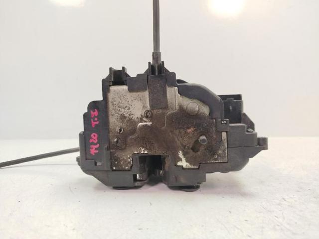 Zamek drzwi tylnych lewych 8200300128 RENAULT