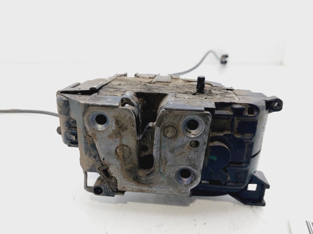 Zamek drzwi tylnych lewych 8200300128 RENAULT