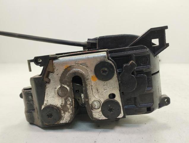 Zamek drzwi tylnych prawych 8200300129 RENAULT